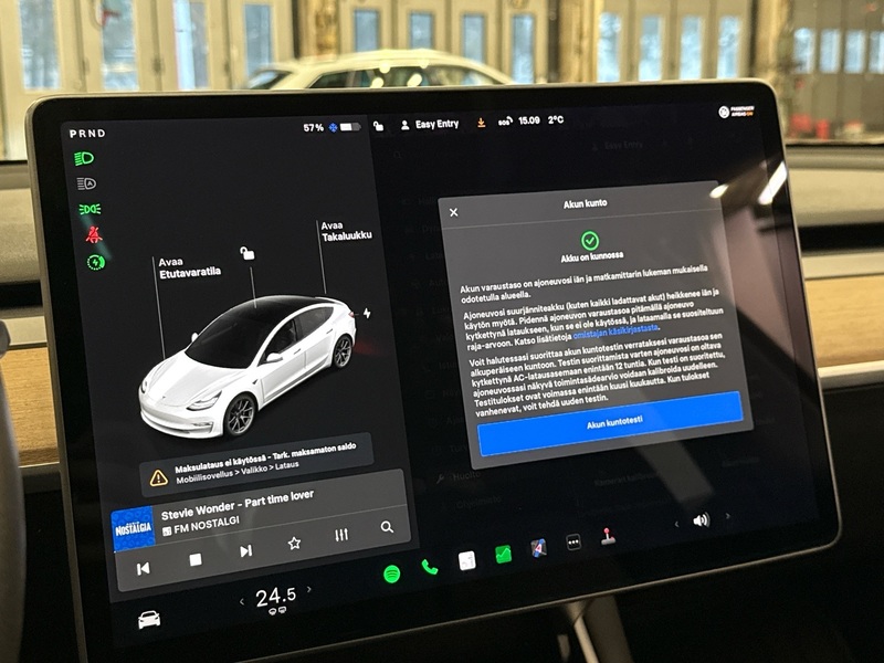 Tesla Model 3 vaihtoauto