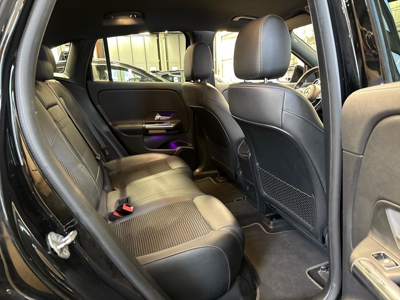 Mercedes-Benz EQA vaihtoauto