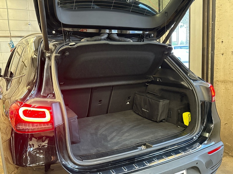 Mercedes-Benz EQA vaihtoauto