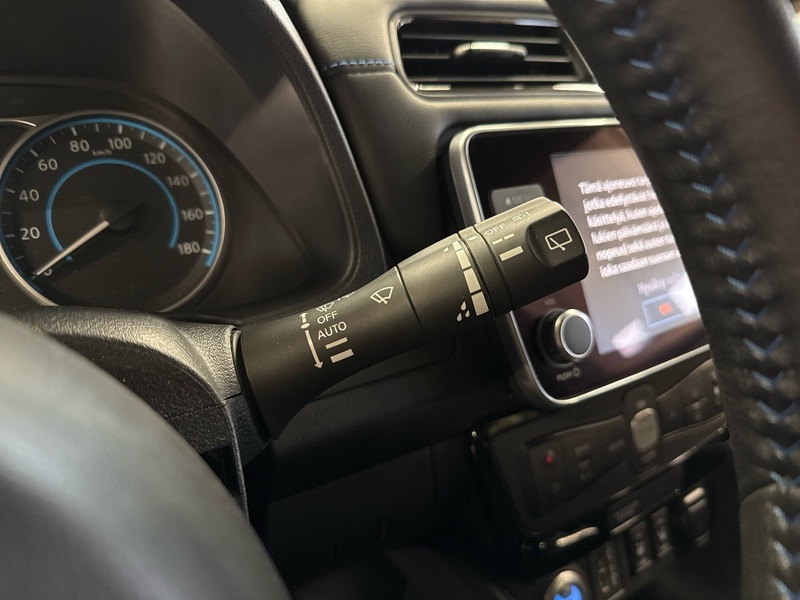 Nissan Leaf vaihtoauto