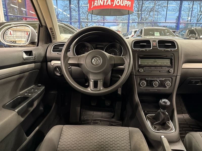 Volkswagen Golf vaihtoauto