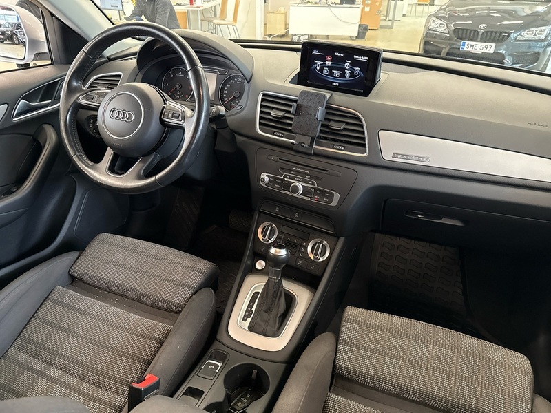 Audi Q3 vaihtoauto