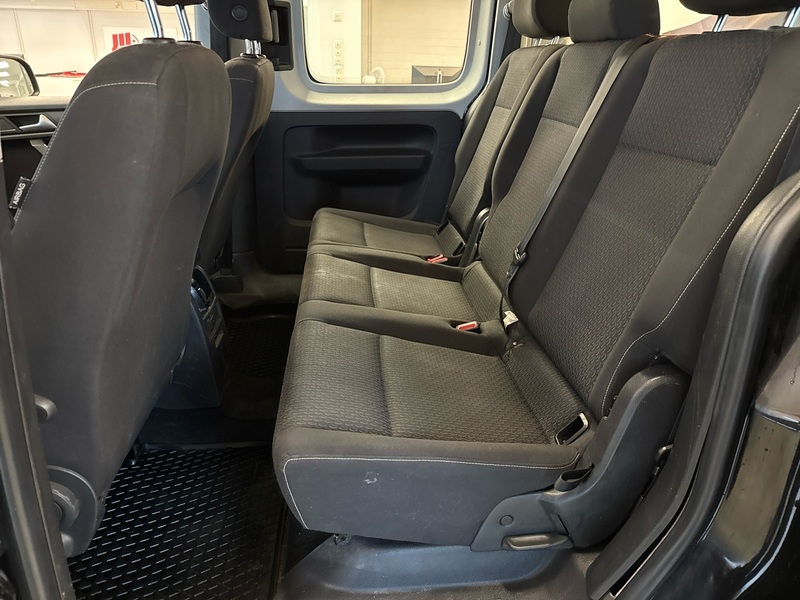 Volkswagen Caddy Maxi vaihtoauto