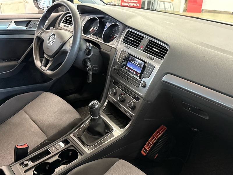 Volkswagen Golf vaihtoauto