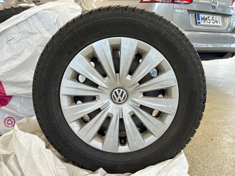 Volkswagen Golf vaihtoauto