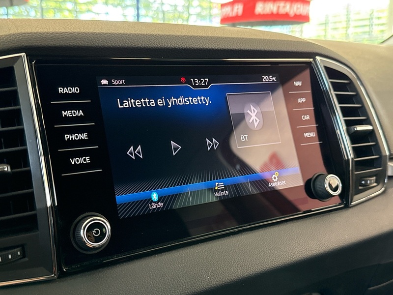 Skoda Karoq vaihtoauto