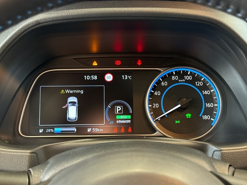 Nissan Leaf vaihtoauto