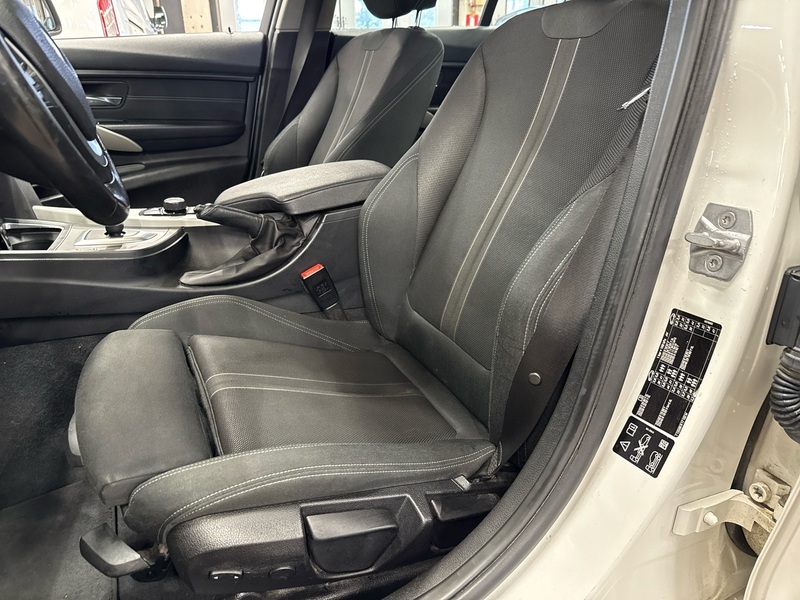 BMW 330 vaihtoauto