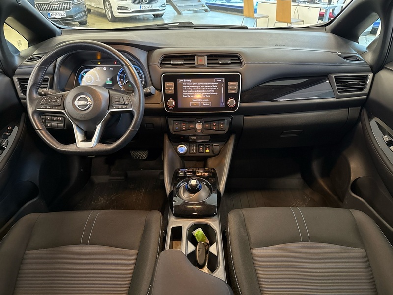 Nissan Leaf vaihtoauto