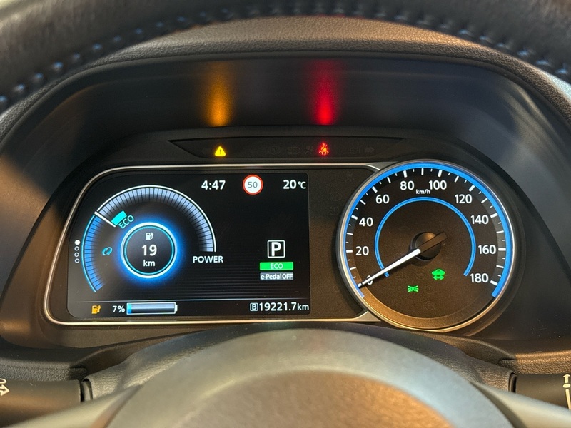 Nissan Leaf vaihtoauto