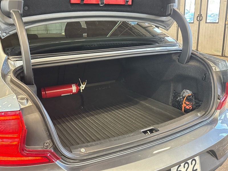 Volvo S90 vaihtoauto