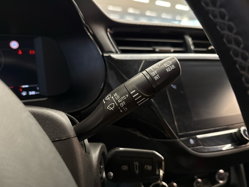 Opel Corsa vaihtoauto