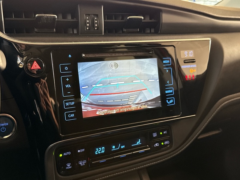 Toyota Auris vaihtoauto