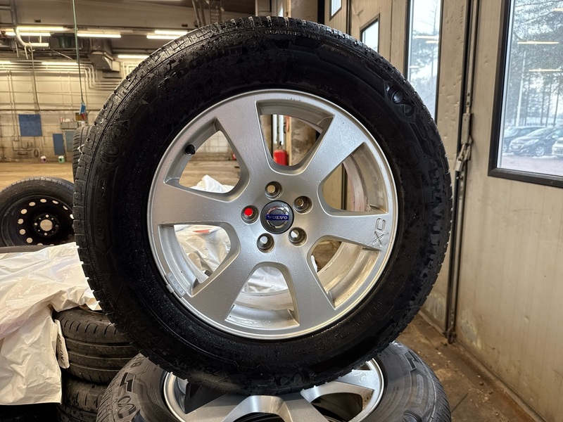 Volvo XC60 vaihtoauto