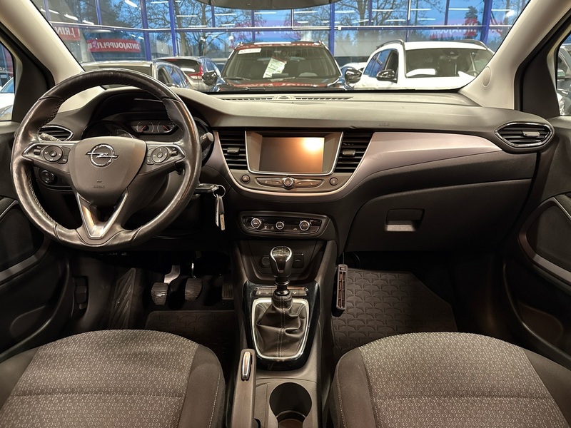 Opel Crossland X vaihtoauto