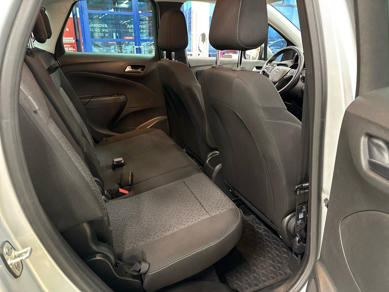 Opel Crossland X vaihtoauto