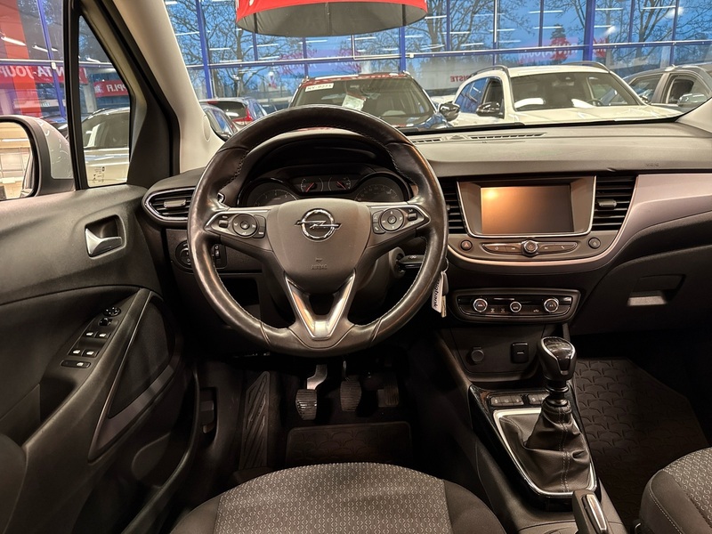Opel Crossland X vaihtoauto