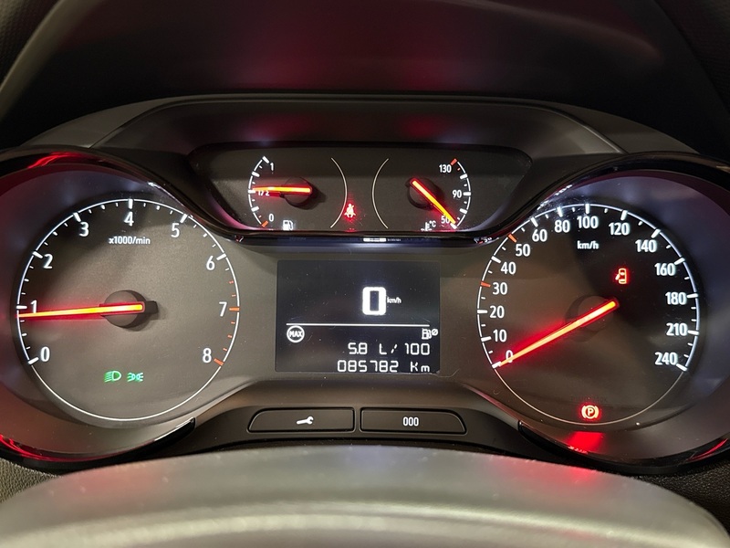 Opel Crossland X vaihtoauto