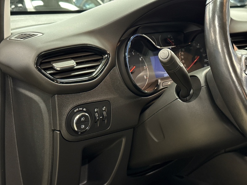 Opel Crossland X vaihtoauto