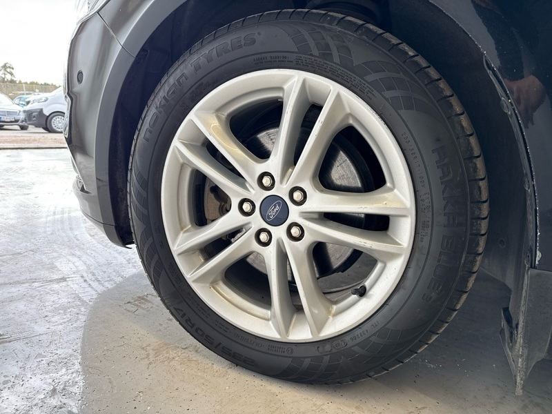 Ford Mondeo vaihtoauto