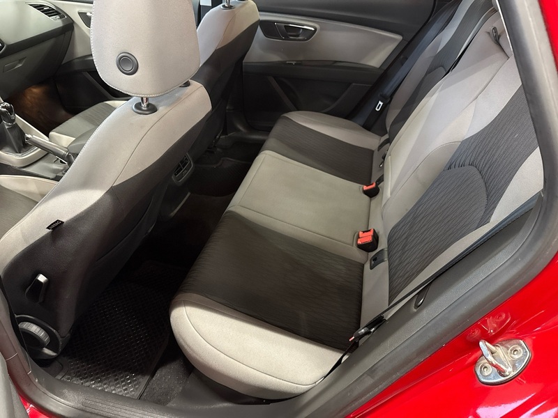 SEAT Leon ST vaihtoauto