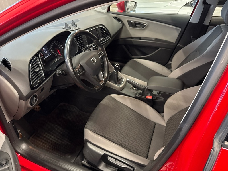 SEAT Leon ST vaihtoauto