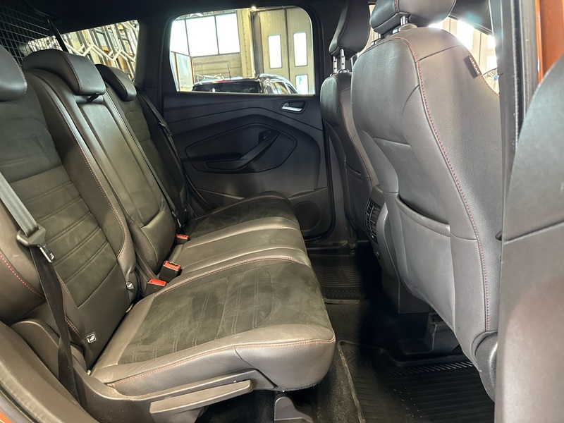 Ford Kuga vaihtoauto