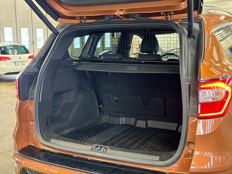 Ford Kuga vaihtoauto