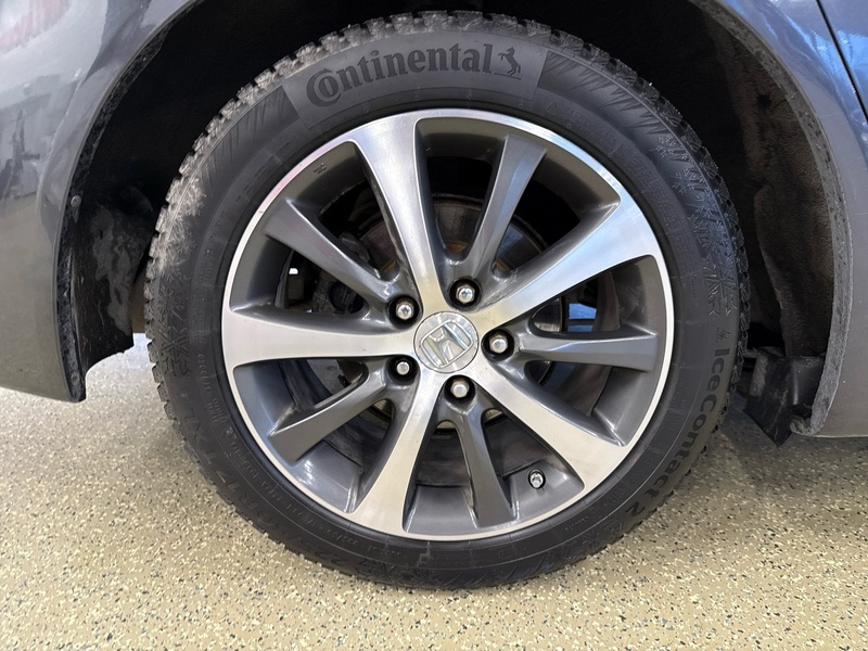 Honda Accord vaihtoauto