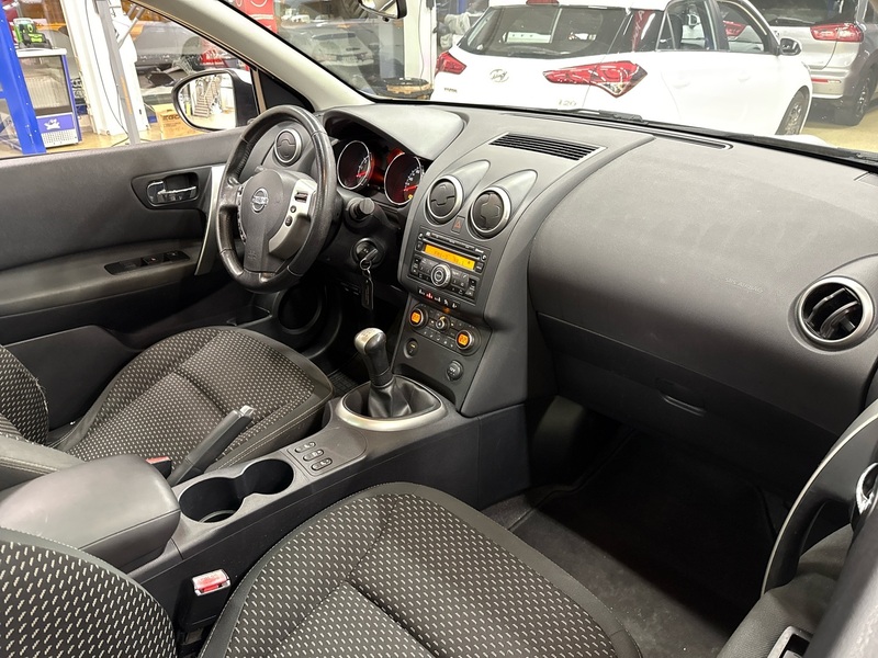 Nissan Qashqai+2 vaihtoauto