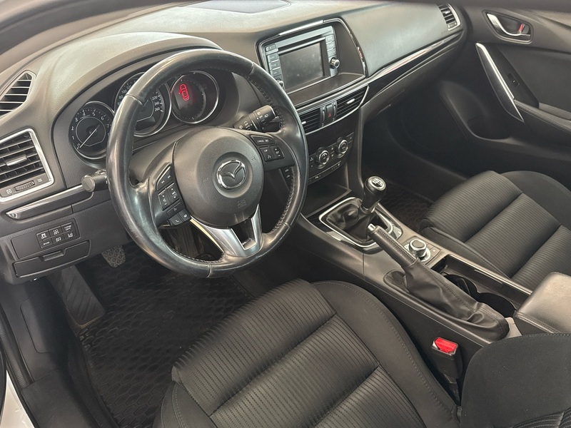 Mazda 6 vaihtoauto