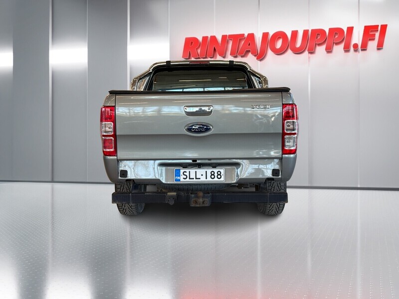 Ford Ranger vaihtoauto