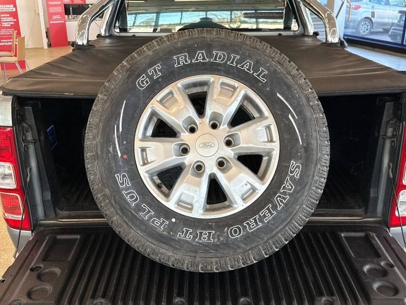 Ford Ranger vaihtoauto