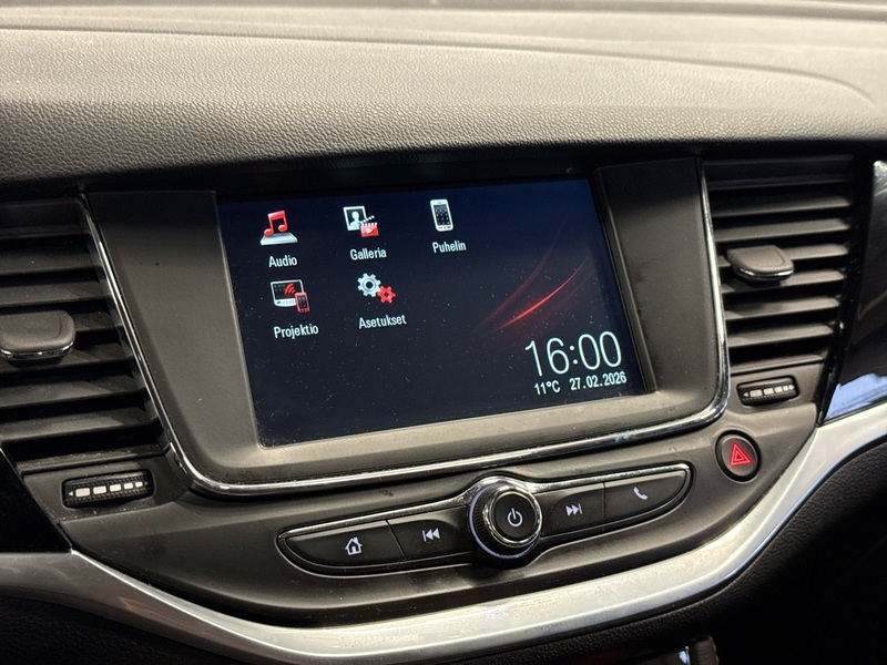 Opel Astra vaihtoauto