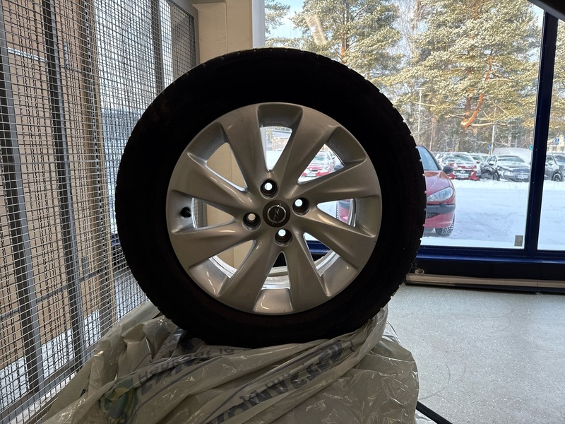 Opel Corsa vaihtoauto