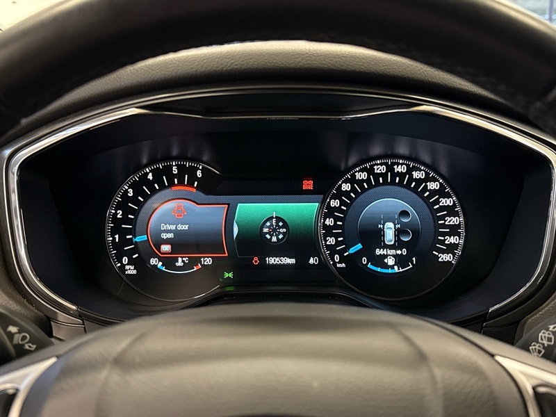 Ford Mondeo vaihtoauto