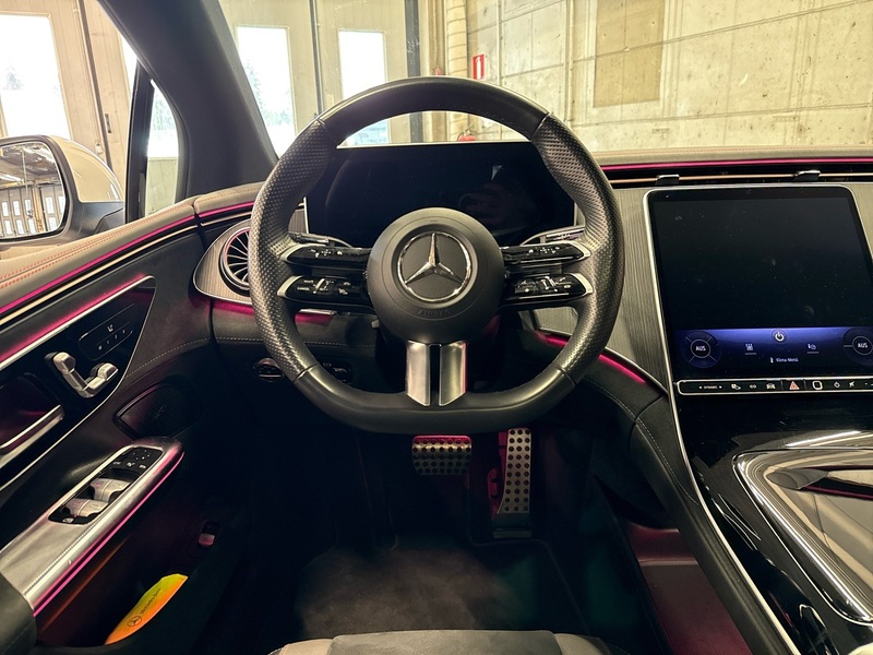 Mercedes-Benz EQE vaihtoauto