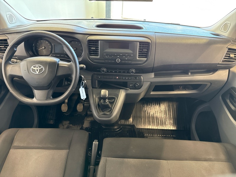 Toyota Proace Verso vaihtoauto