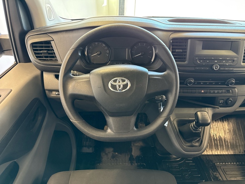 Toyota Proace Verso vaihtoauto