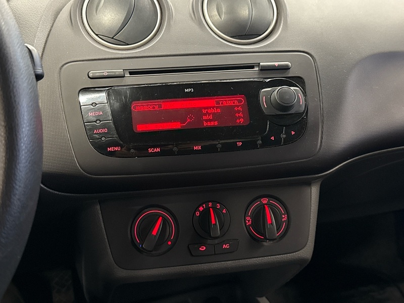 SEAT Ibiza SC vaihtoauto