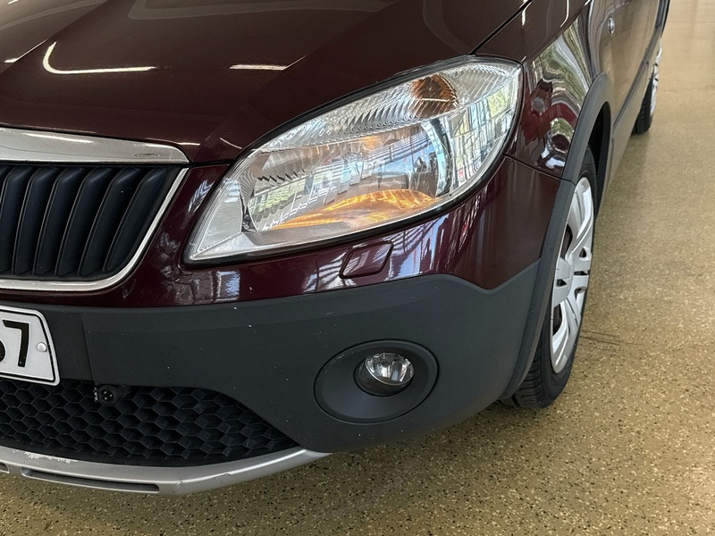 Skoda Roomster vaihtoauto