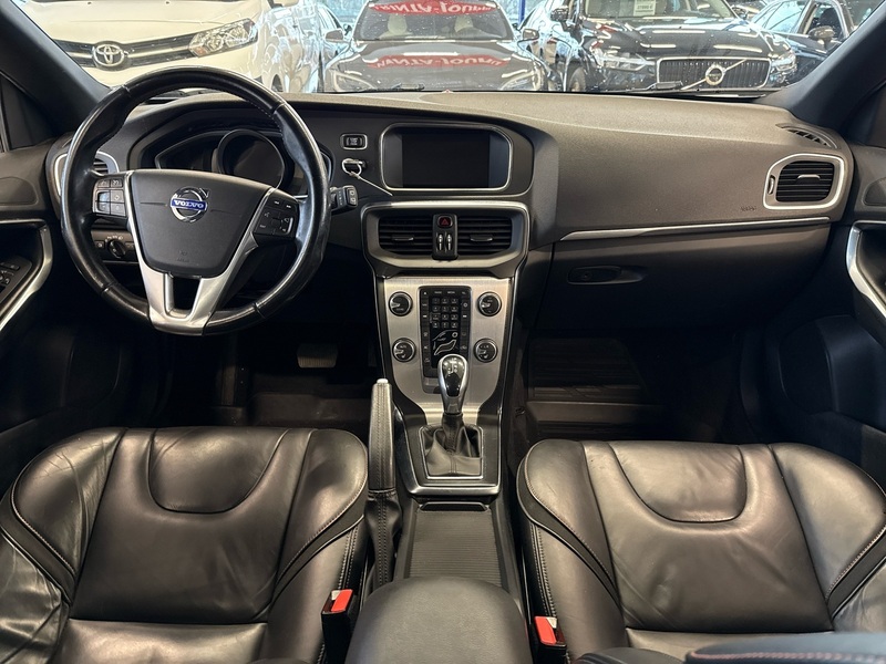 Volvo V40 vaihtoauto