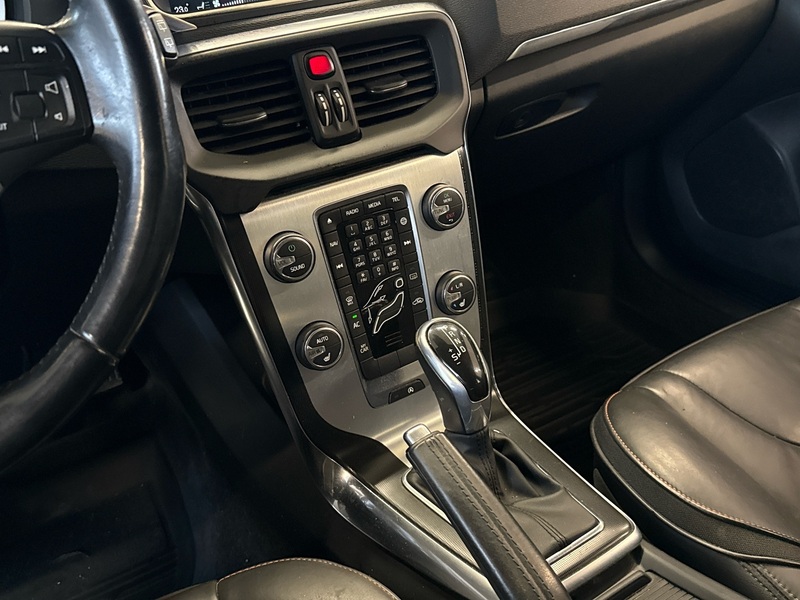 Volvo V40 vaihtoauto