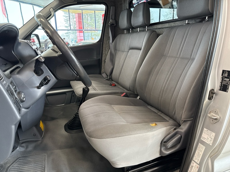 Toyota Hiace vaihtoauto