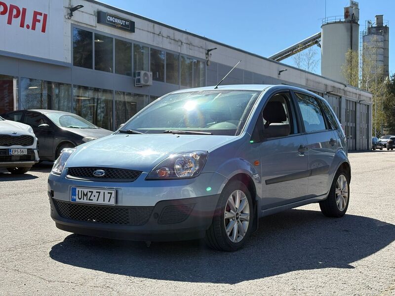 Ford Fiesta vaihtoauto