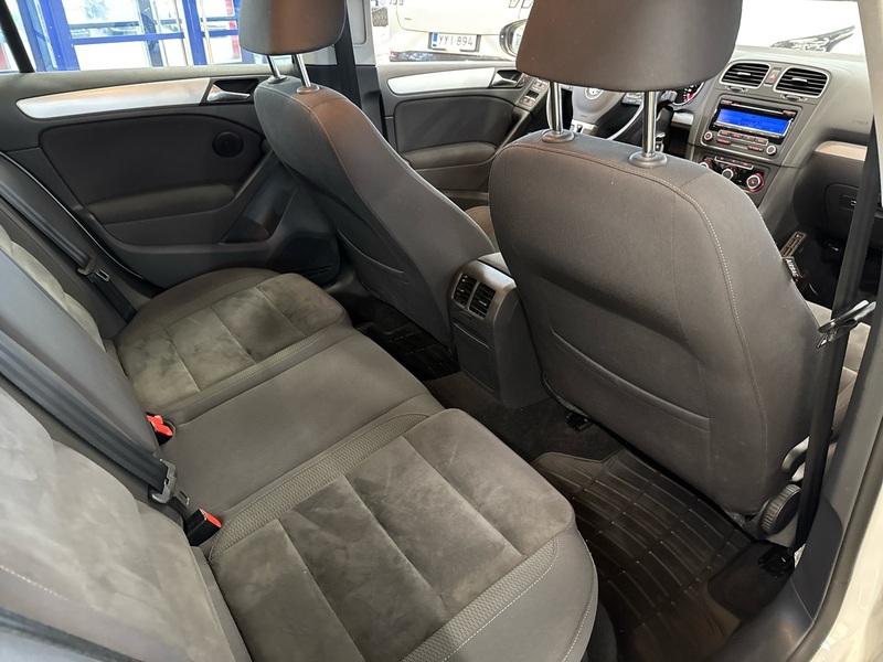 Volkswagen Golf vaihtoauto