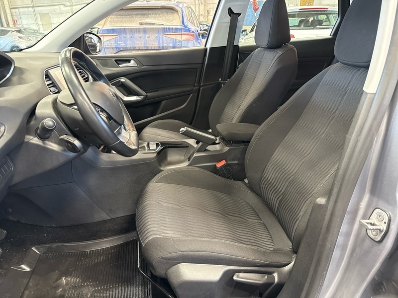 Peugeot 308 vaihtoauto