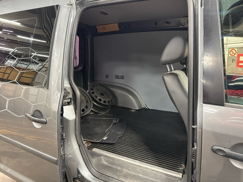 Volkswagen Caddy vaihtoauto