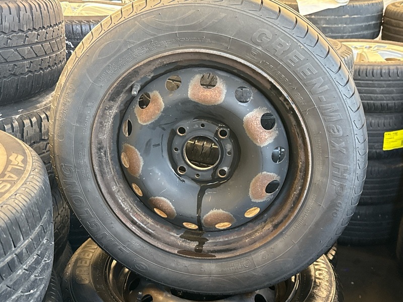 Peugeot 206 + vaihtoauto