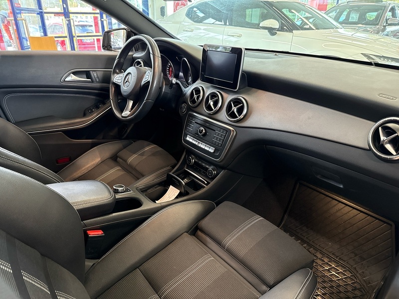 Mercedes-Benz CLA-sarja vaihtoauto